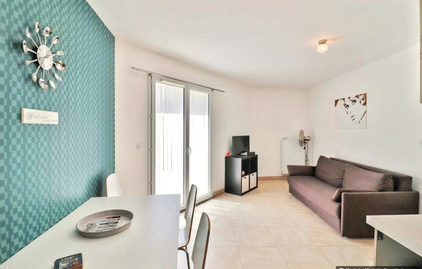 Joli 2 Pieces Nicois Avec Terrasse Ensoleillee Appartamento Nizza